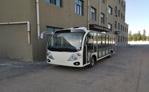 燃油觀光車難道不是景區(qū)冬季的首選交通工具嗎？